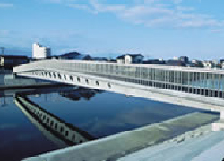Sakata Mirai Bridge using Ductal (Yamagata)