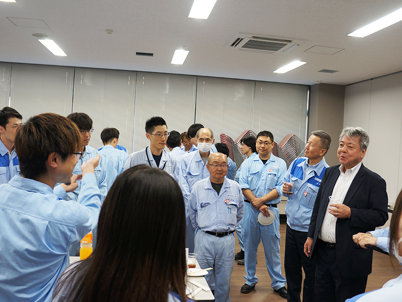 松井専務 in 埼玉工場