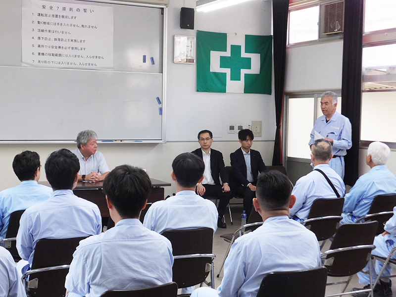 Senior Executive Officer Matsui in the Tosa Office