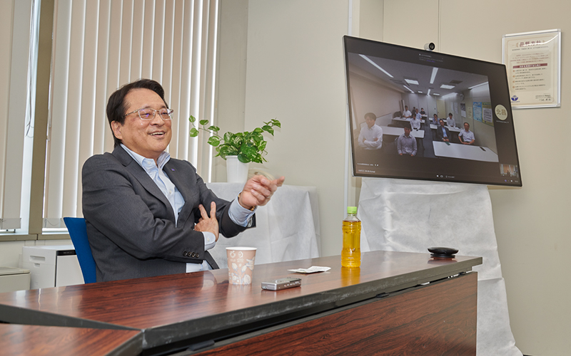 President Taura in the Kansai Shikoku Branch