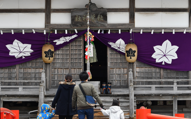 Opening of the Akiba Shrine on the Plant Grounds